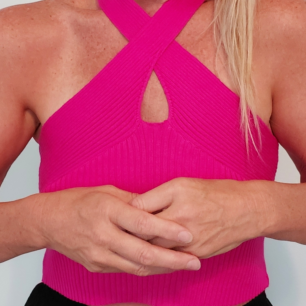 Pink Ribbed Halter Top By Almost Famous Size Medium - Picture 4 of 8